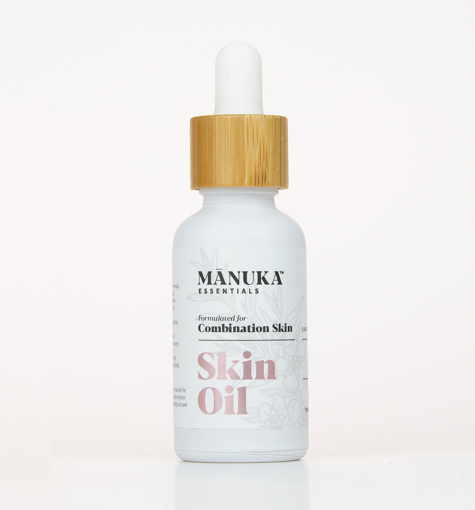 Manuka Essentials | Balancing, hydrating skin oil for combination skin.